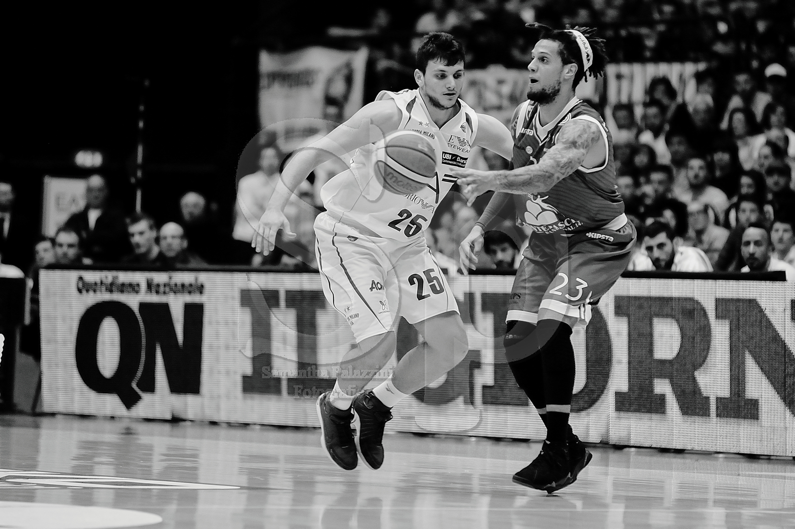nella foto basket olimpia Milano EA7 - Gallinari e Daniel Hackett