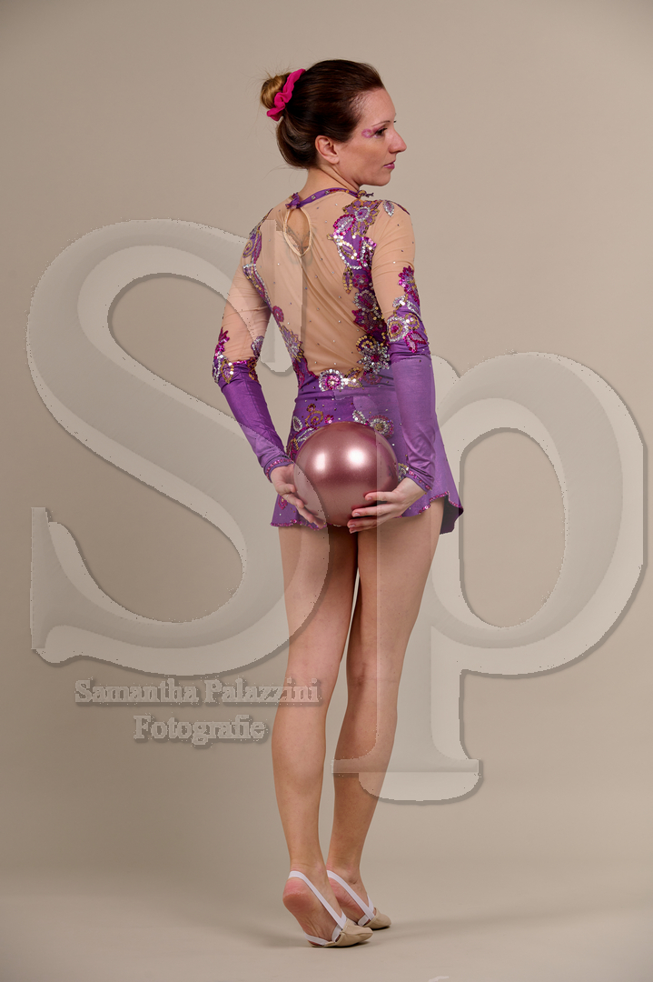 servizio fotografico atleta in studio - ginnastica ritmica