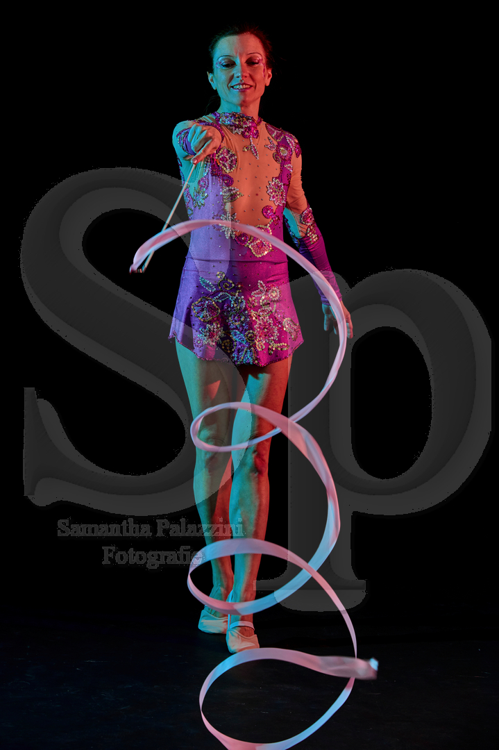 servizio fotografico atleta in studio - ginnastica ritmica