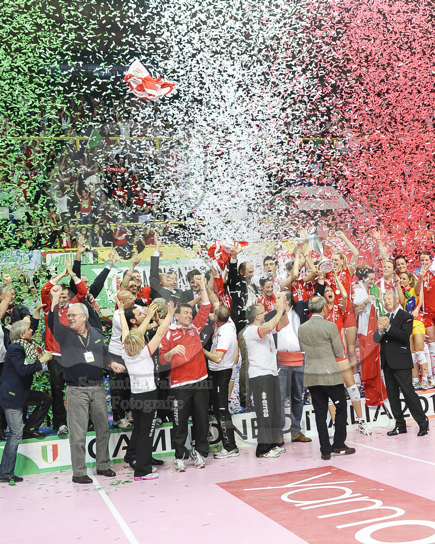 nella foto pallavolo-yamamay