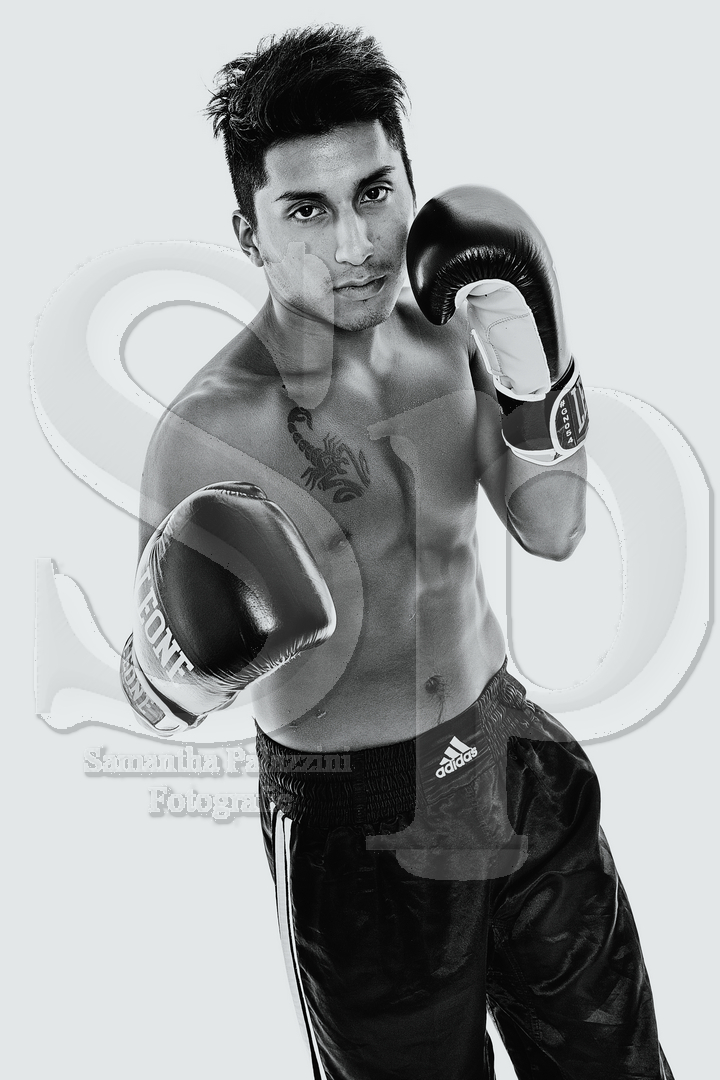 servizio fotografico atleta in studio - boxe