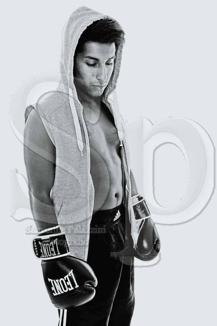 servizio fotografico atleta in studio - boxe