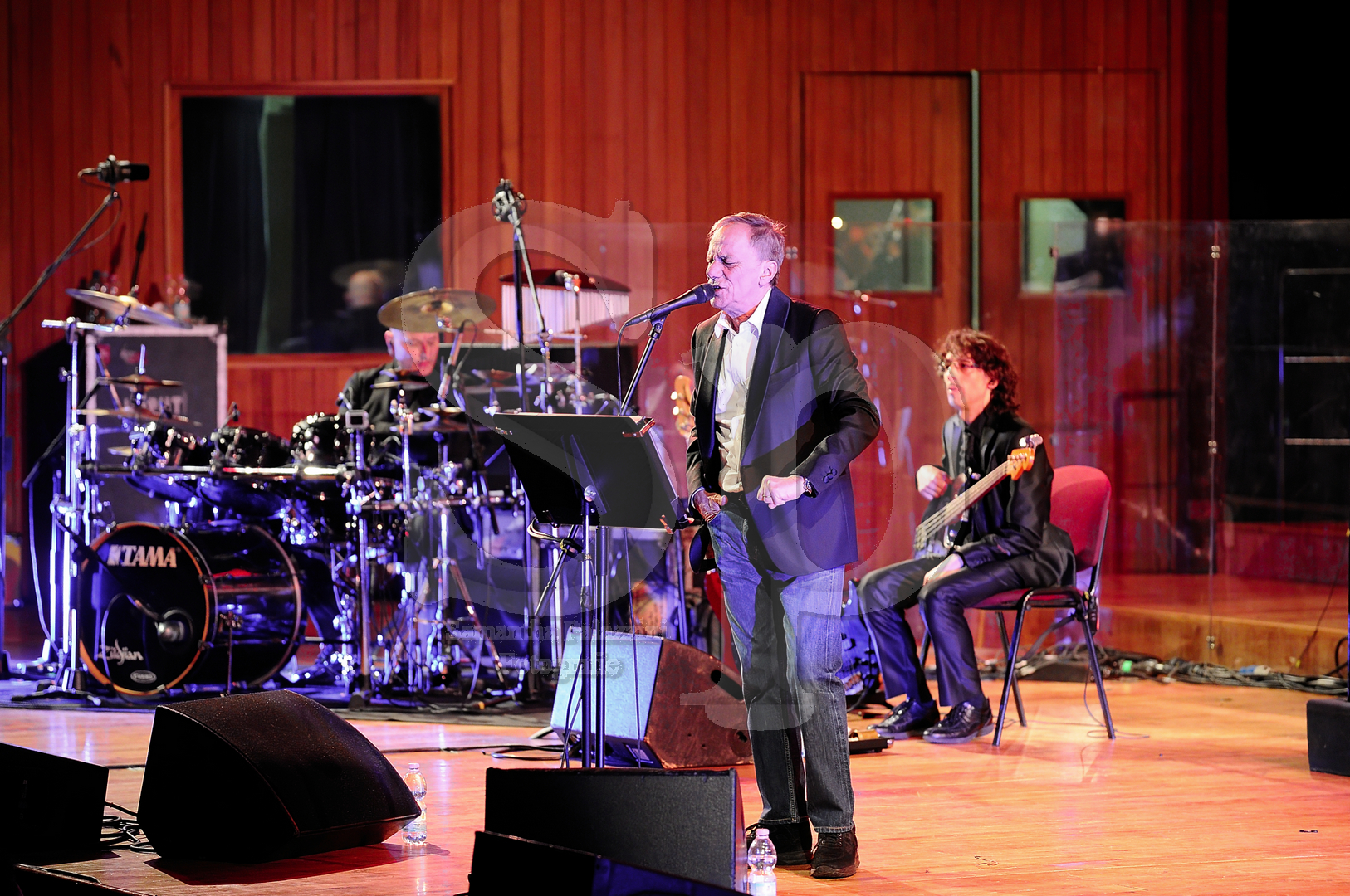 nella foto Vecchioni