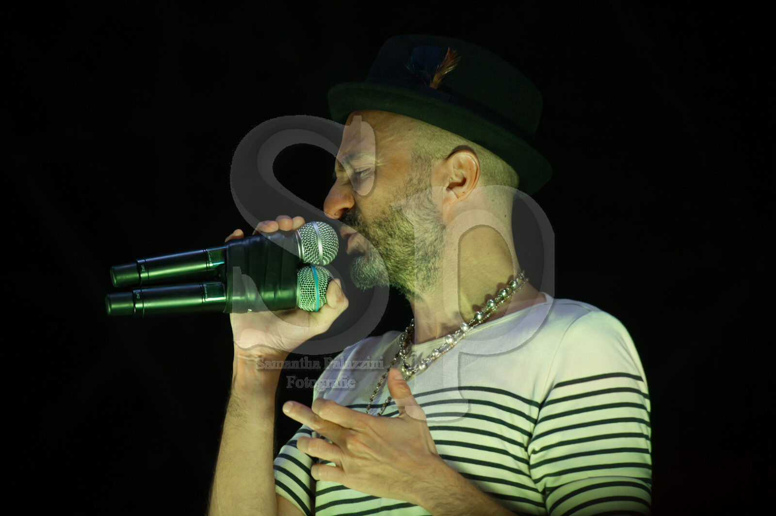 nella foto Subsonica